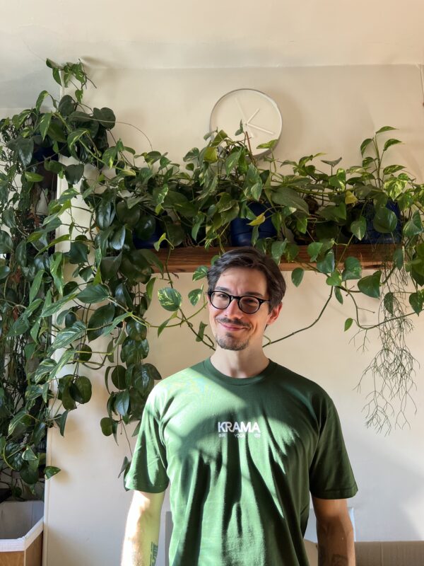 Prānāyāma T-Shirt — Green - Image 3